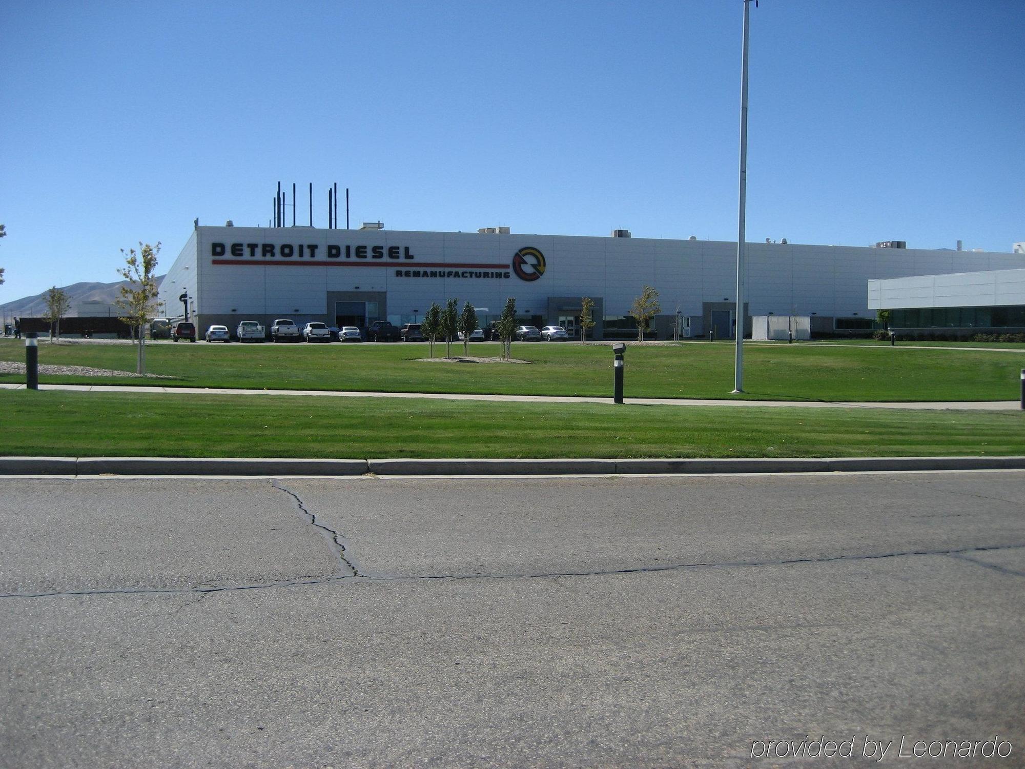 Holiday Inn Express Hotel & Suites Tooele By Ihg Exterior photo